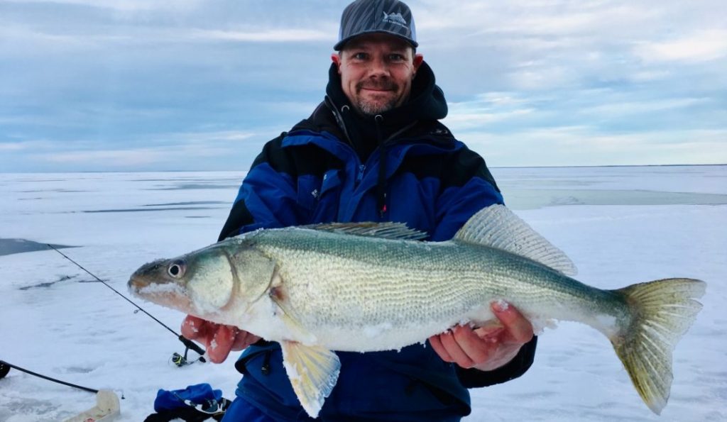Lake Winnipeg Ice Fishing
